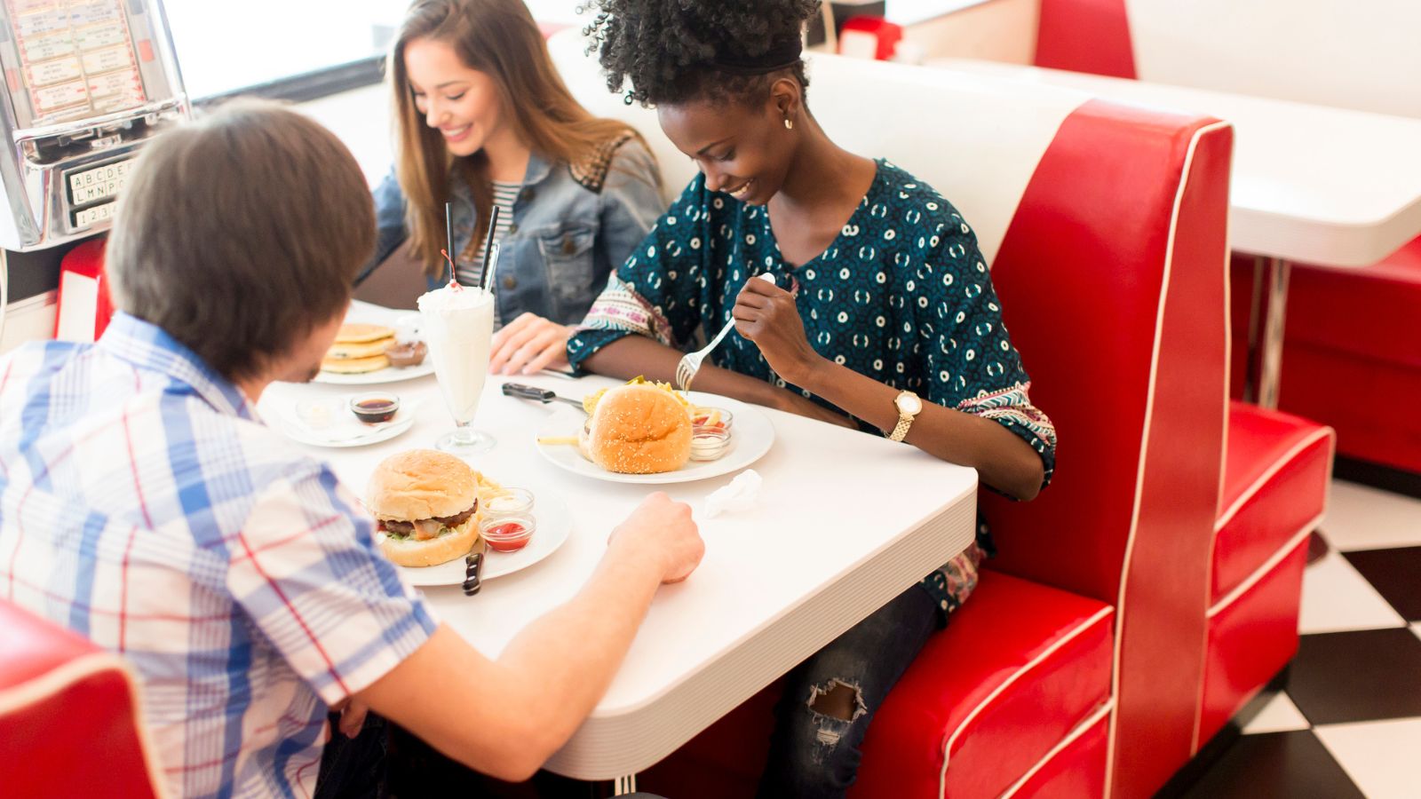 16 Diner Foods That You Should Definitely Avoid Ordering