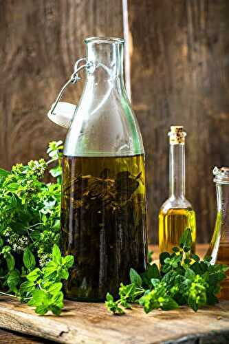 How to Make Your Own Oregano-Infused Oil