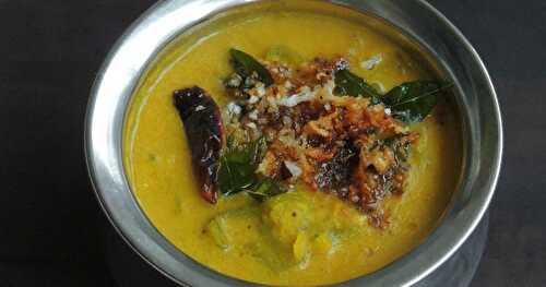 Padavalanga Elissery/Kerala Snakegourd Curry