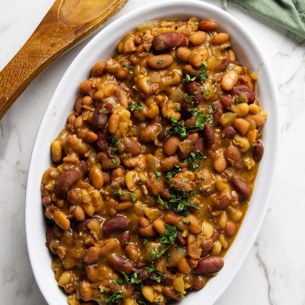 Slow Cooker Baked Beans