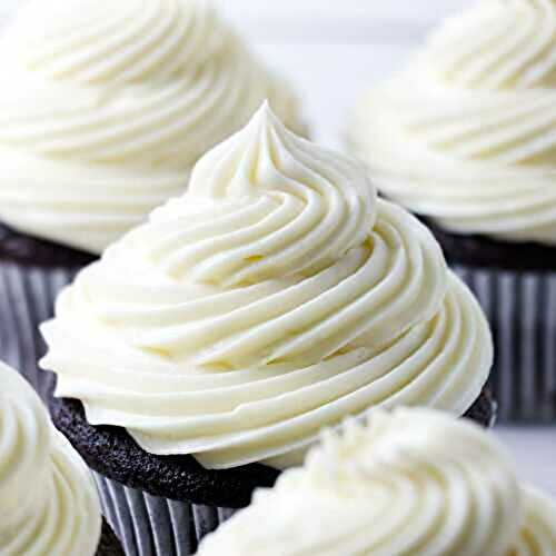 White Chocolate Sour Cream Frosting