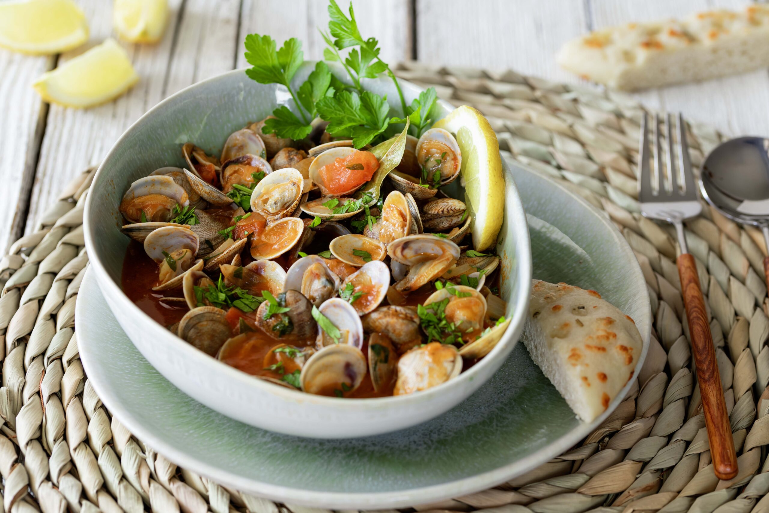 Vongole shells "a la marinera"