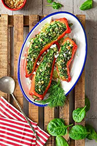 Stuffed red peppers with spinach