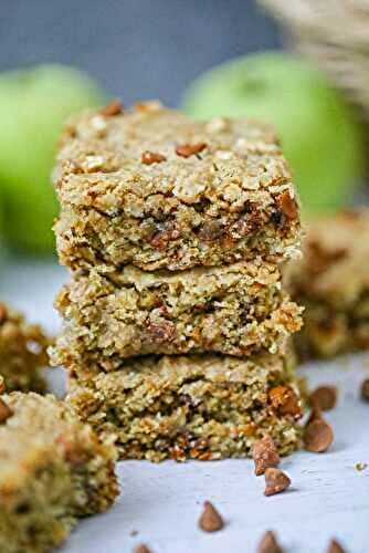 Baked Cinnamon Apple Oatmeal Bars