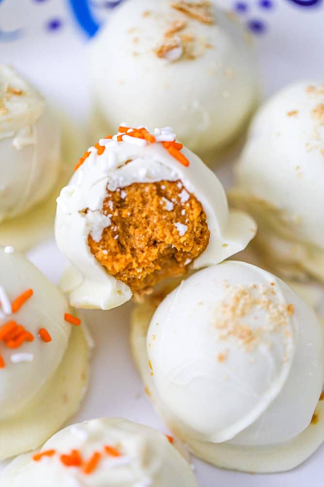 Easy Pumpkin Cream Cheese Truffles