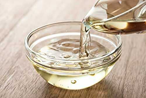 7 Substitutes for Rice Vinegar + 3 Tips