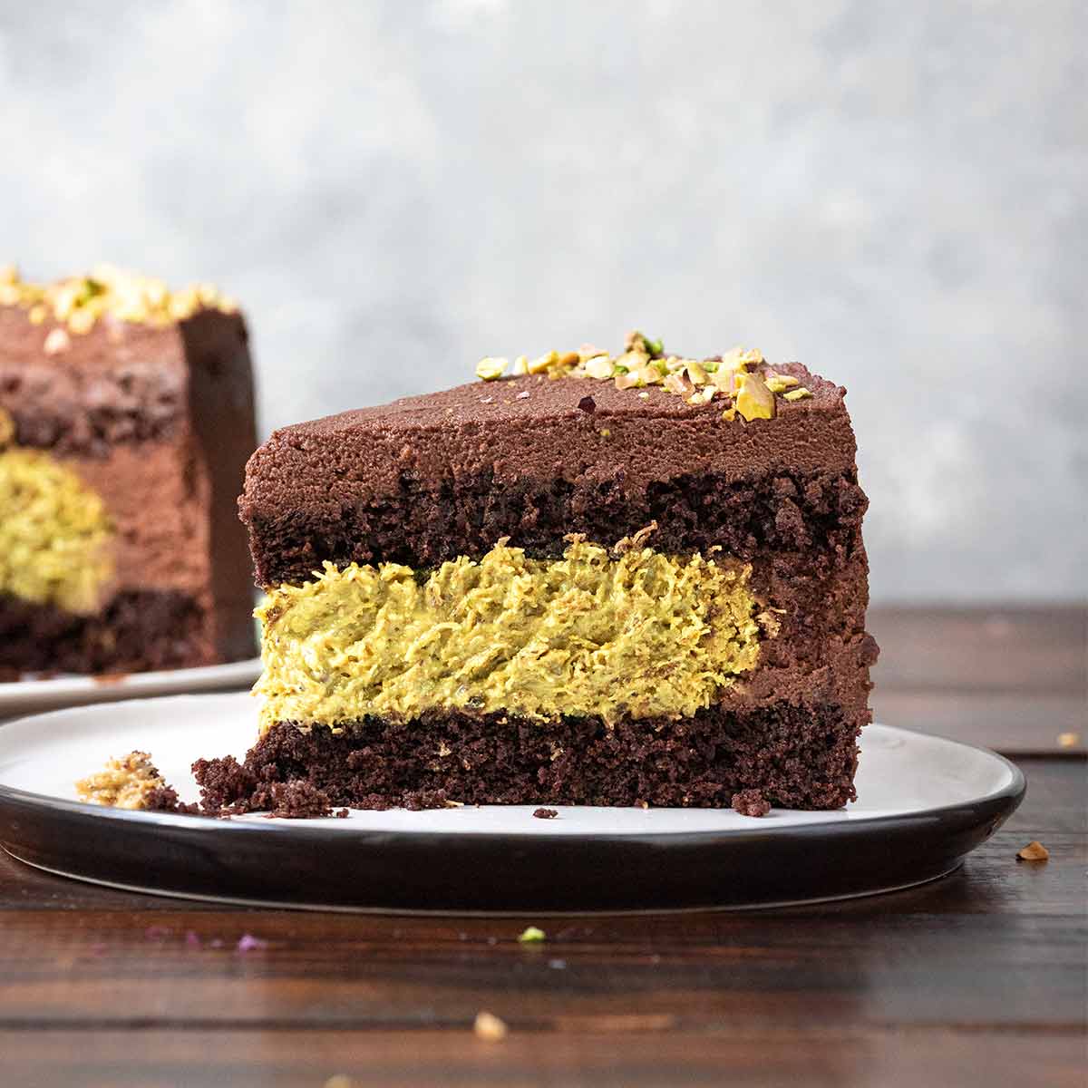 Dubai Chocolate Pistachio Cake