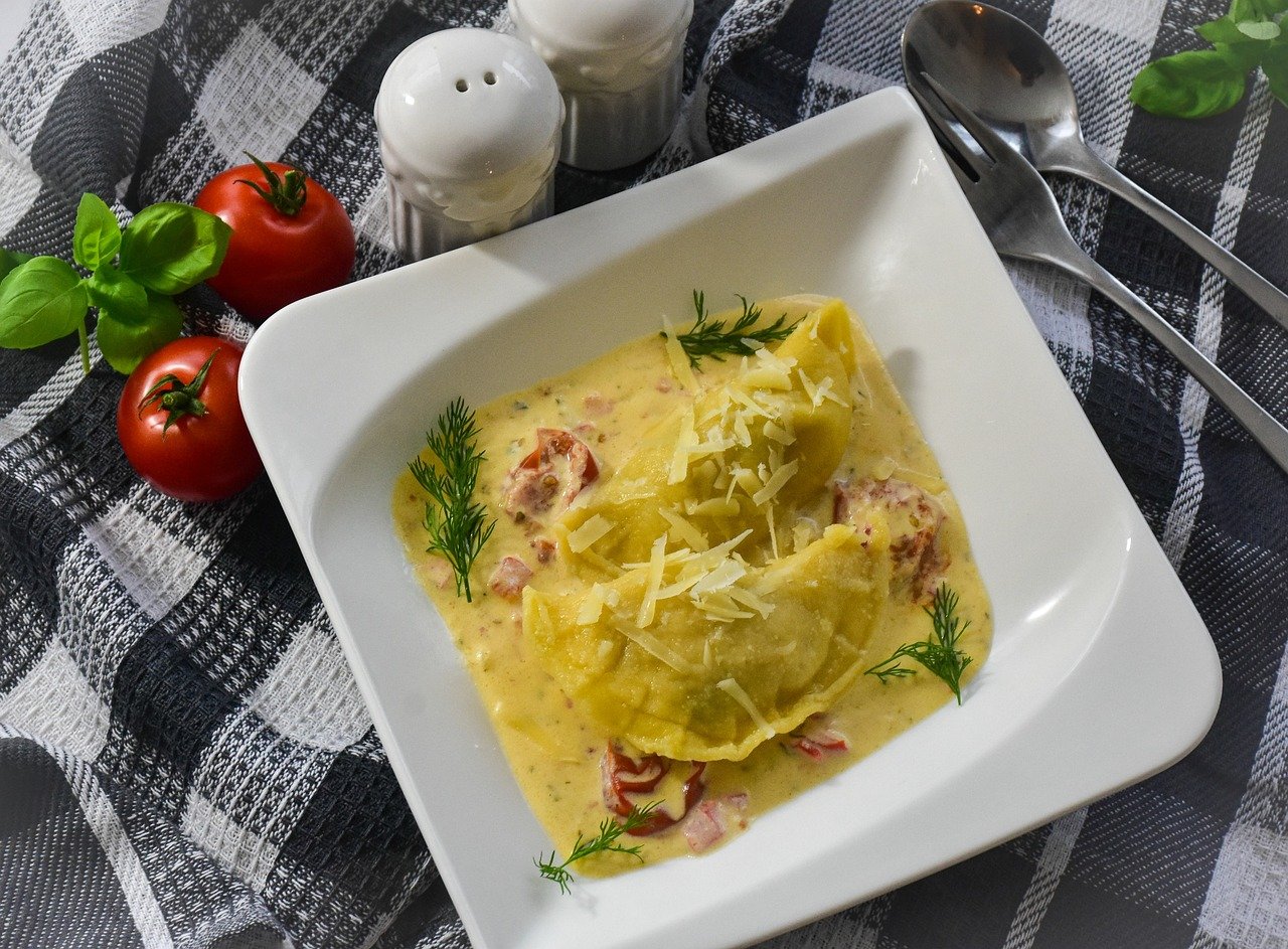 Ravioli with a Creamy Bacon Sauce