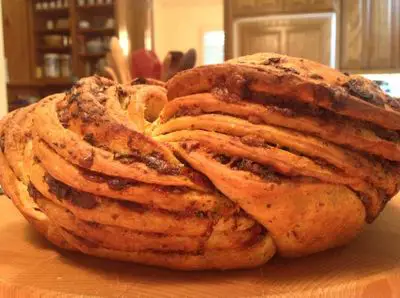 Bread Baking Babes Braid a Russian Rose