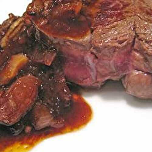 Filet Mignon with Red Wine Sauce