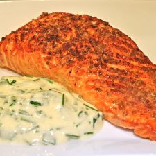 Grilled Salmon with Chive Yogurt Sauce