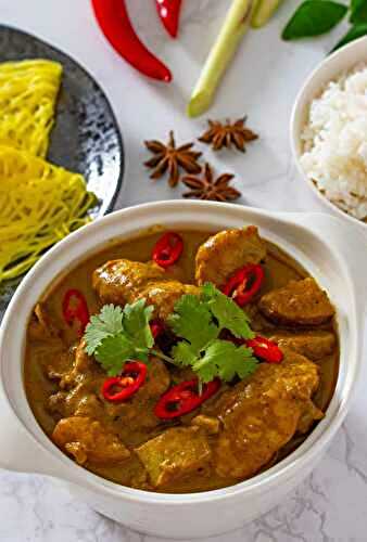 Malaysian Chicken Curry (Kari Ayam)