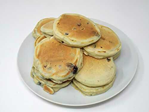 Greek Yogurt and Blueberry Pancakes