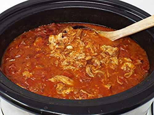 Slow Cooker Pulled Pork and Pinto Bean Chili